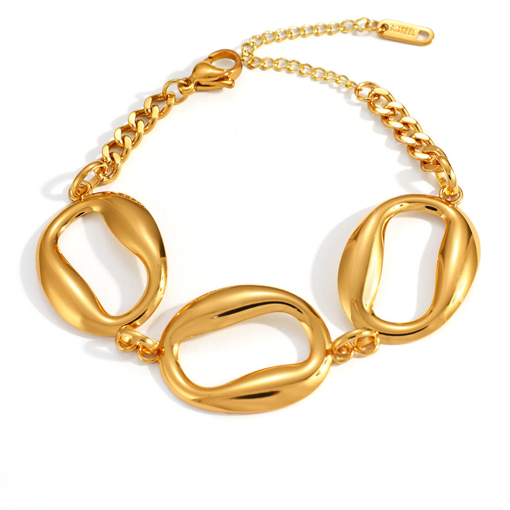 Sculpted Oval Link Bracelet