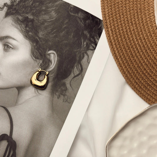 U-Shaped Hoops